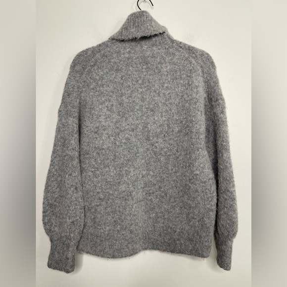 J. Crew Fuzzy Balloon Sleeve Turtleneck Gray Merino Wool Alpaca Sweater sz S - Picture 6 of 8